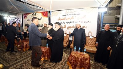 محافظ الدقهلية يستقبل المهنئين بعيد الأضحى من القيادات التنفيذية والشعبية (صور) 