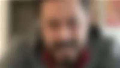 وفاة فنان شهير عن 82 عاما