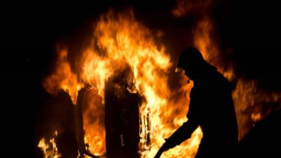 حريق ضخم في مدينة أنطاليا التركية