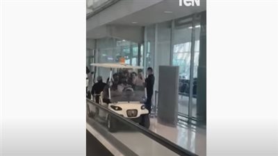 شاهد... لحظة استقبال محمد صلاح في تايلاند