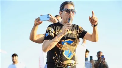 شيبة يشعل حفلًا في الساحل الشمالي تحت شعار 