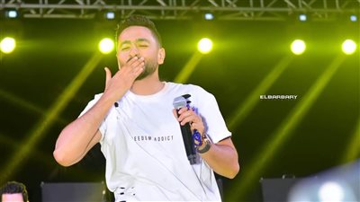 حمادة هلال يرفع شعار 