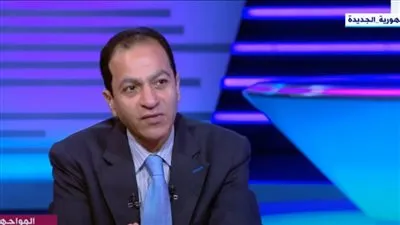  أستاذ استثمار: العقوبات على روسيا سبب أزمة الطاقة.. وأسعار النفط تتغير كل ساعة