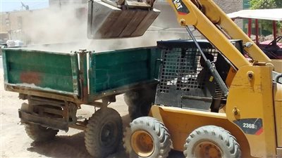  رفع 850 طن تراكمات ومخلفات بأسوان