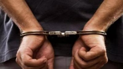 ضبط مالك مخزن بحوزته 12020 سجائر مهربة جمركيا بالقاهرة