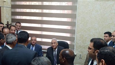 سامح عاشور يصل نقابة المحامين للتقدم بأوراق ترشحه على مقعد النقيب العام