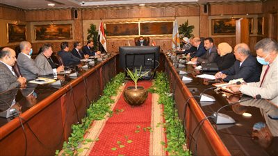 محافظ الغربية يعقد اجتماع موسع لحل أزمة مستشفى 57357 بطنطا 