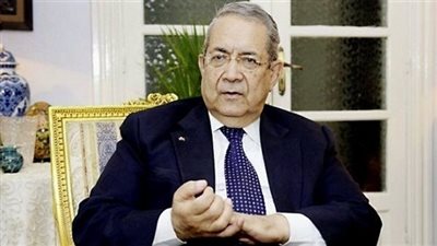 دبلوماسي سابق يكشف دلالة زيارة السيسي إلى ألمانيا (فيديو)