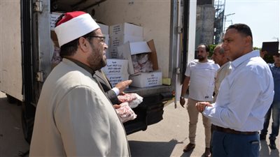 محافظ الدقهلية يشهد استلام الدفعة الأولى من لحوم صكوك الأضاحي 