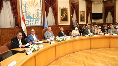 توجيه هام من محافظ القاهرة بشأن مخالفي البناء