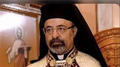 الأنبا إبراهيم إسحق يترأس القداس الإلهى بالمنيا