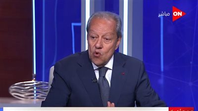 فخري عبد النور: الدولة طموحة وأنفقت ببذخ لتكون على خريطة التنمية والعدالة