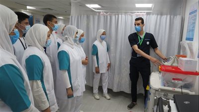 برنامج صيفي لطلاب معاهد رعاية للتمريض للتعامل مع أحدث التقنيات