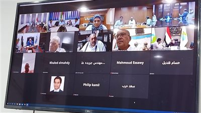 اجتماع مجلس إدارة مدارس مياه الشرب والصرف الصحي على مستوى الجمهورية