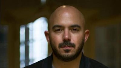 محمود العسيلي يشعل الصيف بـ 