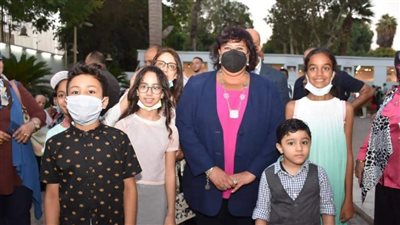 تحت رعاية قرينة رئيس الجمهورية.. وزيرة الثقافة تفتتح الدورة الثانية لبينالي القاهرة الدولي لفنون الطفل