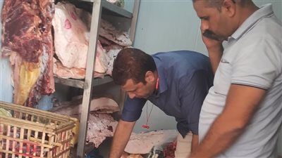 ضبط 1275 كيلو أغذية فاسدة في حملة على الأسواق بالدقهلية