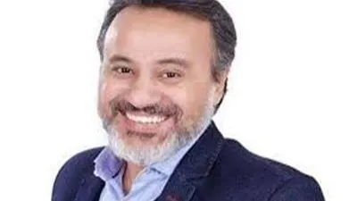 إيهاب فهمي يعلن عن تفاصيل موسم جديد لمسرحية 