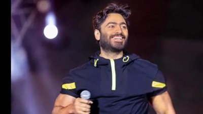  تامر حسني يوجه رسالة لجمهوره وينشر صور حفله بالعلمين 