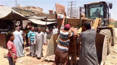 نرصد المخالفات.. بجولة مفاجئة لمحافظ أسوان لأبوريش