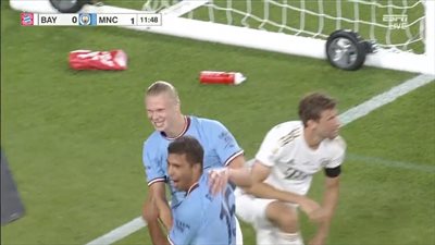 فيديو هدف هالاند العالمي في شباك بايرن ميونخ اليوم الأحد