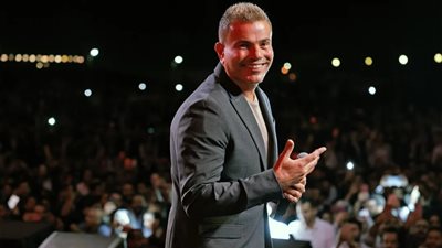 في هذا الموعد.. عمرو دياب يحيي حفلًا غنائيًا في العلمين 