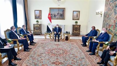 ماذا وراء زيارة وزير الخارجية الروسي إلي القاهرة؟