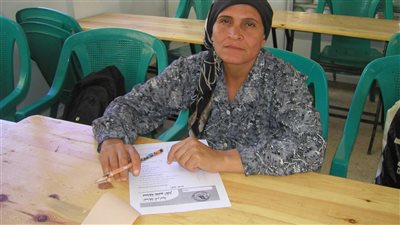 متى يمكن القضاء على الأمية في مصر؟.. هيئة تعليم الكبار تجيب (فيديو)