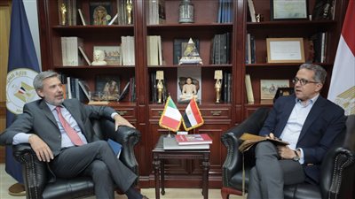 السفير الإيطالي: السياحة الوافدة إلى مصر في تزايد.. ومباحثات لتعزيز التعاون