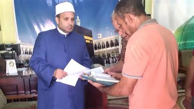 رئيس المنطقة الأزهرية بالمنوفية يتابع امتحانات الدور الثاني للنقل الابتدائي والإعدادية والثانوي