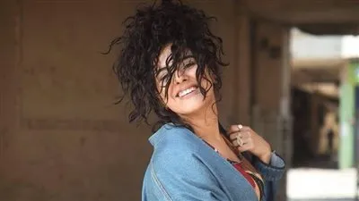 دينا الوديدي تأجل حفلها حدادًا على ضحايا كنيسة أبو سيفين