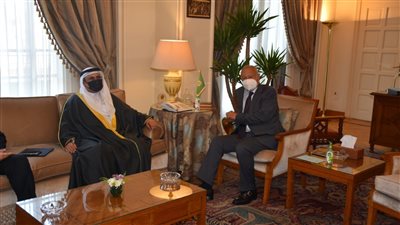 أبوالغيط يستقبل رئيس البرلمان العربي 