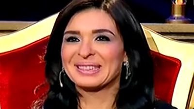 بإطلالة صيفية.. دينا تخطف الأنظار في أحدث ظهور لها