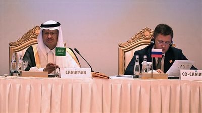 روسيا تقول إنها والسعودية ملتزمتان بأهداف 