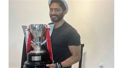 تركي آل الشيخ ينشر صورة لتامر حسني.. والأخير يرد