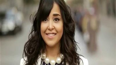 أستاذ صحة نفسية: السوشيال ميديا أصبحت إدمان دون وعي للشائعات 