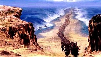 أين غرق فرعون وأين كان انشقاق البحر؟.. خبير يجيب 
