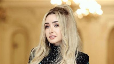 هنا الزاهد تنشر أحدث صورة برفقة أحمد فهمي