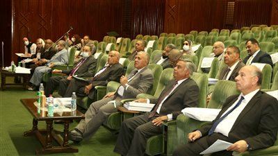 الجمعية العامة للشركة القابضة للري والصرف تعقد اجتماعًا لبحث الميزانية 