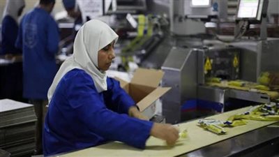 مؤشر مديري المشتريات يرتفع من أدنى مستوياته خلال عامين في أغسطس 