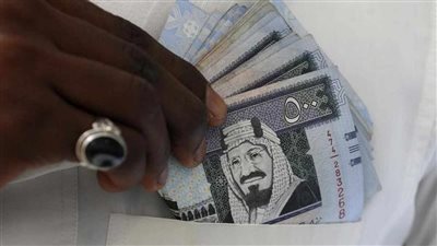 سعر الريال السعودي اليوم مقابل الدولار 3-8-2022