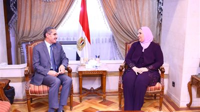 وزيرة التضامن تبحث مع محافظ الغربية الاستفادة من البرامج الخاصة بالتمكين الاقتصادي