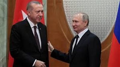 أردوغان يصل إلى روسيا تمهيدًا للقاء بوتين