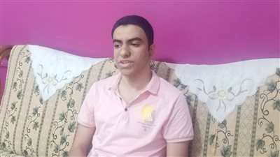 لحبه للزمالك.. المستشار مرتضى منصور يمنح العضوية الشرفية لابن نجع حمادي 