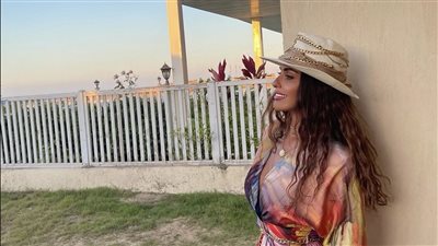 بإطلالة صيفية.. مي سليم تبهر جمهورها بأحدث ظهور لها 