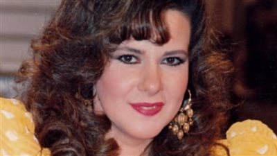 في سنويتها الأولى.. تعرف على رحلة دلال عبد العزيز في عالم الفن