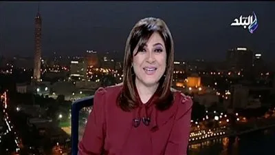 شاب يعاني من اعوجاج في القدم.. ووالدته: 