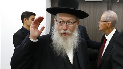 بسبب انتهاك جنسي.. محاكمة وتغريم وزير الصحة الإسرائيلي السابق