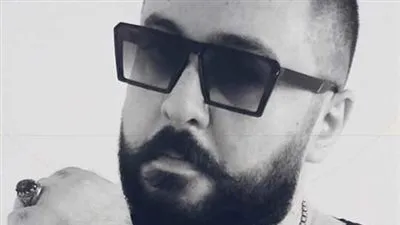 بهذه الكلمات.. عمرو عبد العزيز ينعي الراحلة رجاء حسين