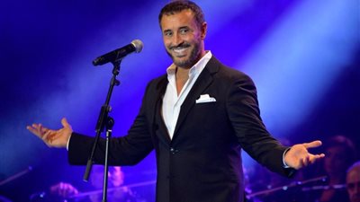 غدًا.. كاظم الساهر ضيف منى الشاذلي على 